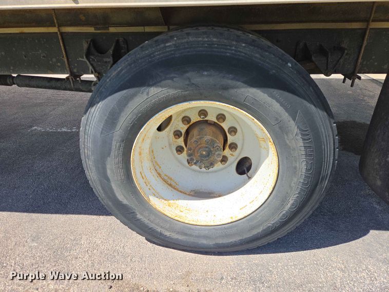 image for item DP8942 2014 International 4300 box truck