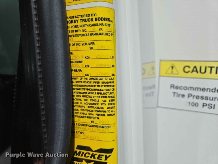 image for item DP8942 2014 International 4300 box truck