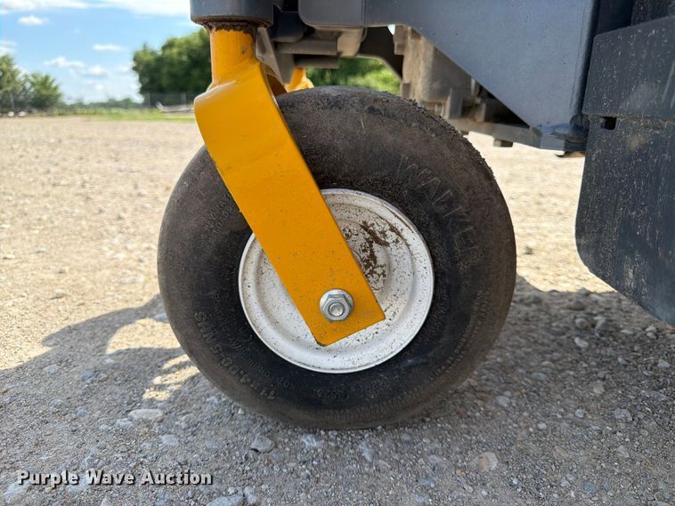 image for item DQ7788 2023 Walker MB27I-17 ZTR lawn mower