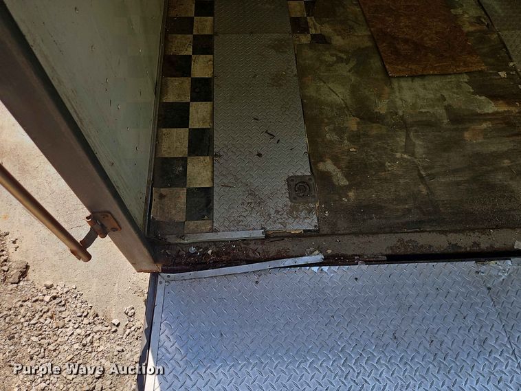 image for item DQ7796 1998 U.S. Cargo PC824TA2 enclosed cargo trailer