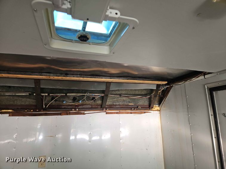 image for item DQ7796 1998 U.S. Cargo PC824TA2 enclosed cargo trailer