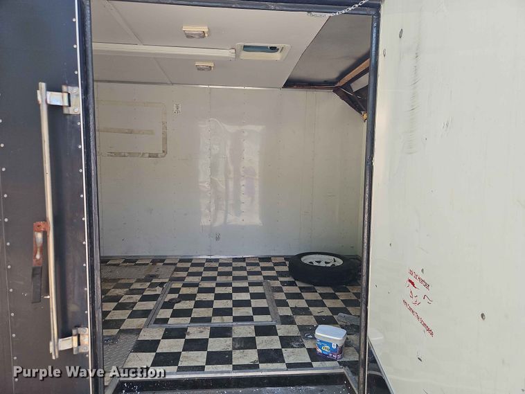 image for item DQ7796 1998 U.S. Cargo PC824TA2 enclosed cargo trailer