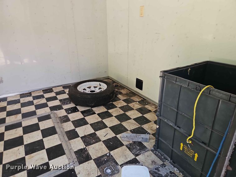 image for item DQ7796 1998 U.S. Cargo PC824TA2 enclosed cargo trailer