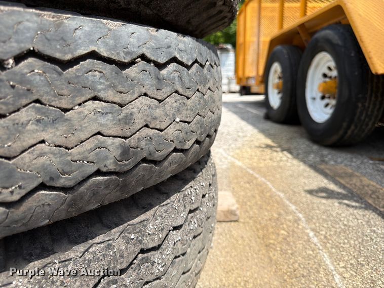 image for item DQ7822 (16) tires