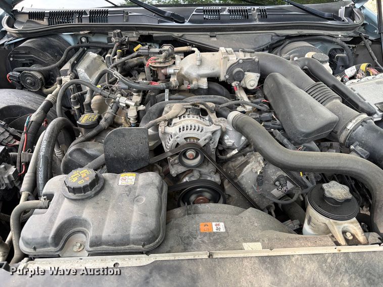 image for item DQ7826 2011 Ford Crown Victoria 