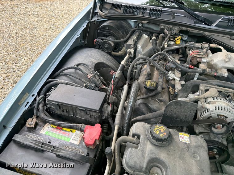 image for item DQ7826 2011 Ford Crown Victoria 