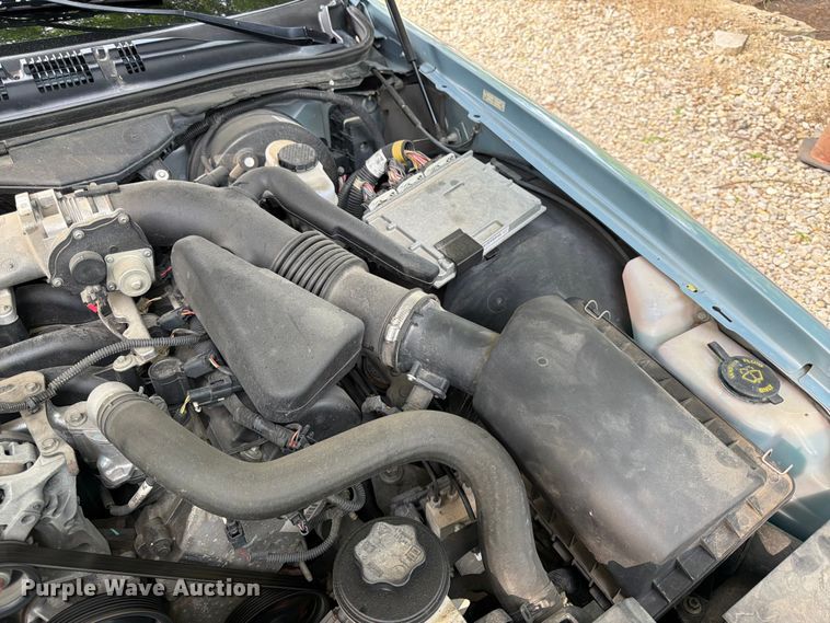 image for item DQ7826 2011 Ford Crown Victoria 