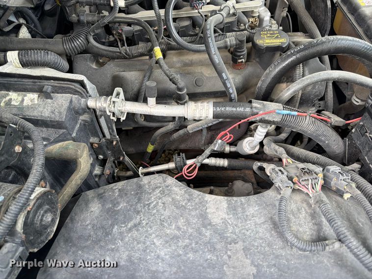 image for item DQ7826 2011 Ford Crown Victoria 