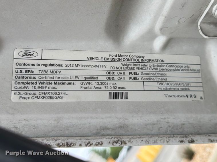 image for item DQ7830 2012 Ford F350 Super Duty flatbed pickup truck