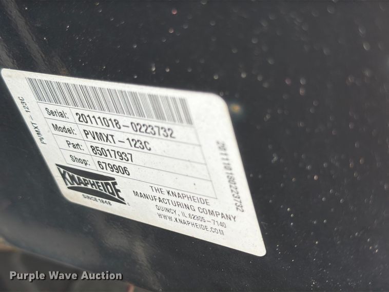 image for item DQ7831 2012 Ford F350 Super Duty flatbed pickup truck