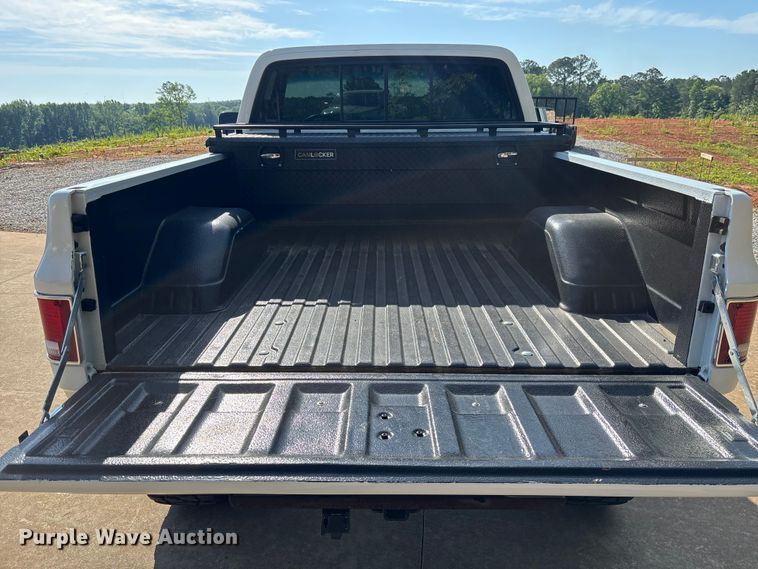 image for item DU6269 1985 Chevrolet K10 pickup truck