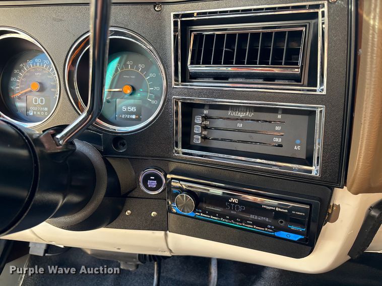 image for item DU6269 1985 Chevrolet K10 pickup truck