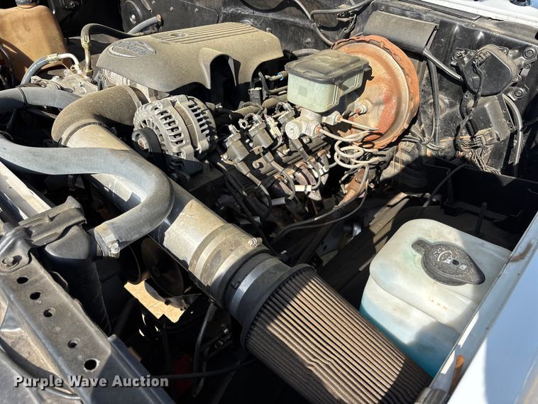 image for item DU6269 1985 Chevrolet K10 pickup truck