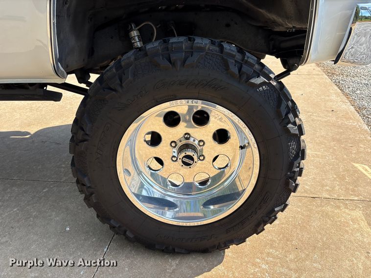 image for item DU6269 1985 Chevrolet K10 pickup truck