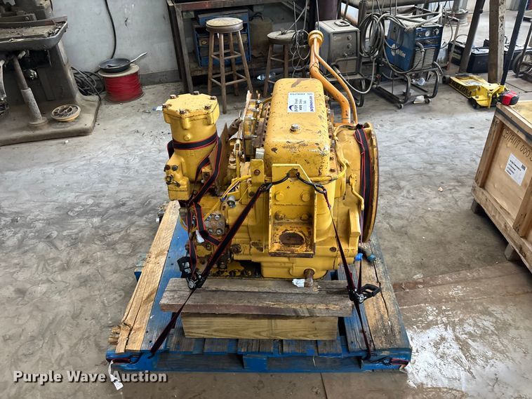 image for item DU6294 Caterpillar transmission