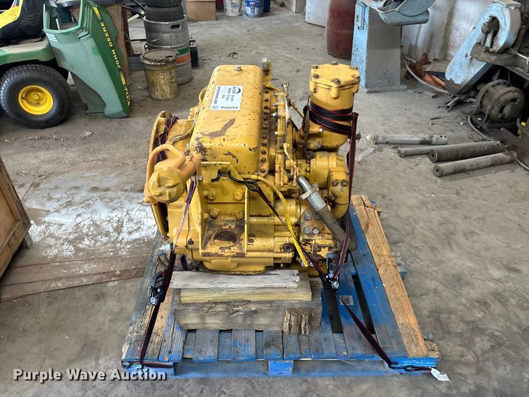 image for item DU6294 Caterpillar transmission