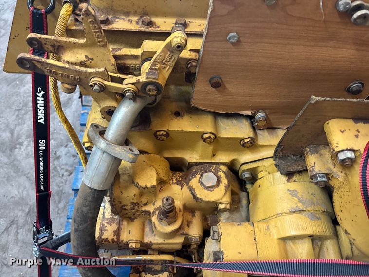 image for item DU6294 Caterpillar transmission