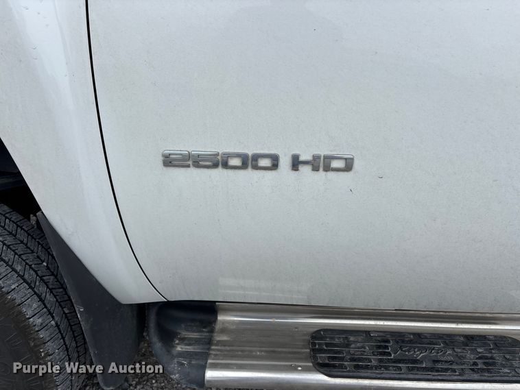 image for item DV4368 2013 Chevrolet Silverado 2500HD Ext. Cab utility bed pickup truck