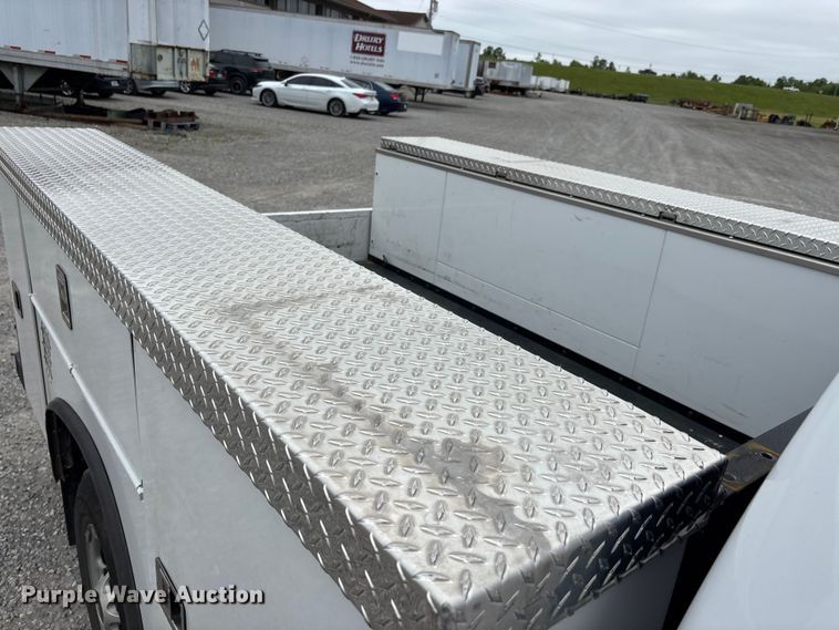image for item DV4368 2013 Chevrolet Silverado 2500HD Ext. Cab utility bed pickup truck