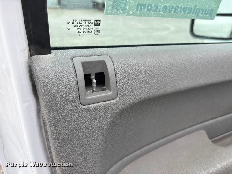 image for item DV4368 2013 Chevrolet Silverado 2500HD Ext. Cab utility bed pickup truck