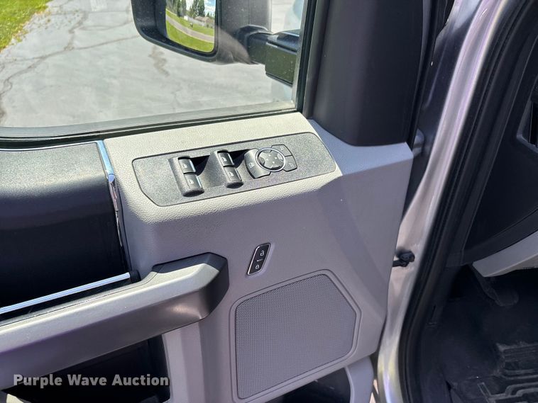 image for item DV4385 2020 Ford F250 Super Duty Ext. Cab pickup truck