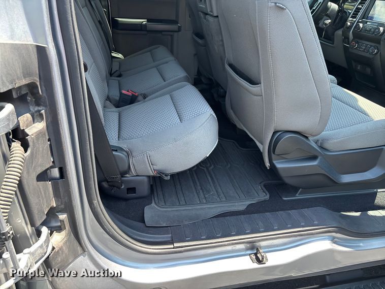 image for item DV4385 2020 Ford F250 Super Duty Ext. Cab pickup truck