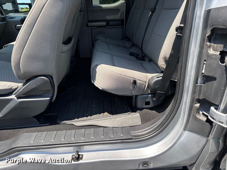 image for item DV4386 2020 Ford F250 Super Duty Ext. Cab pickup truck