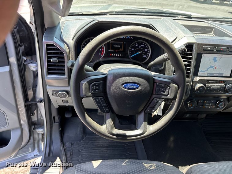 image for item DV4386 2020 Ford F250 Super Duty Ext. Cab pickup truck