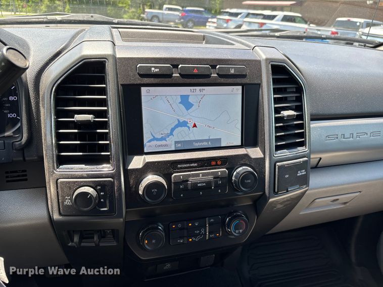 image for item DV4386 2020 Ford F250 Super Duty Ext. Cab pickup truck