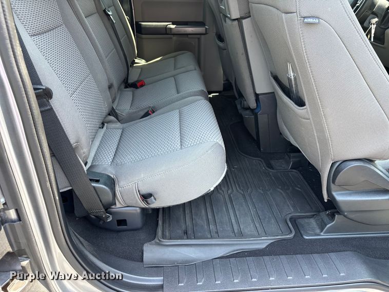 image for item DV4386 2020 Ford F250 Super Duty Ext. Cab pickup truck