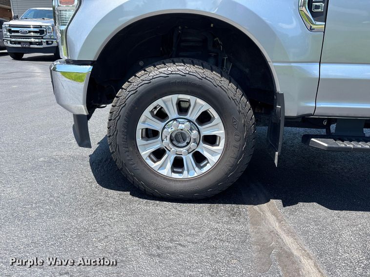 image for item DV4386 2020 Ford F250 Super Duty Ext. Cab pickup truck