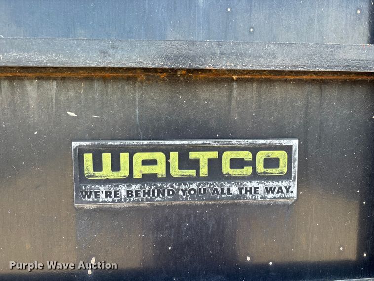 image for item DW1297 1999 Isuzu NPR flatbed truck