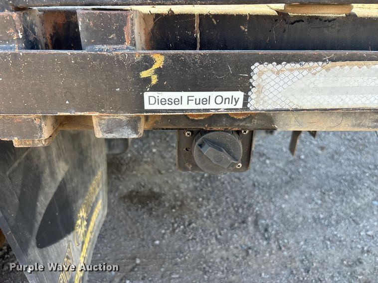 image for item DW1297 1999 Isuzu NPR flatbed truck