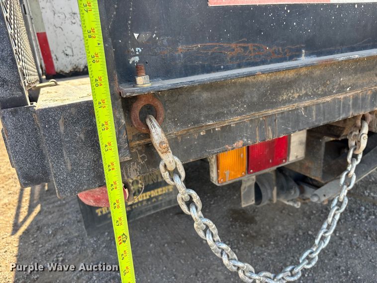 image for item DW1297 1999 Isuzu NPR flatbed truck