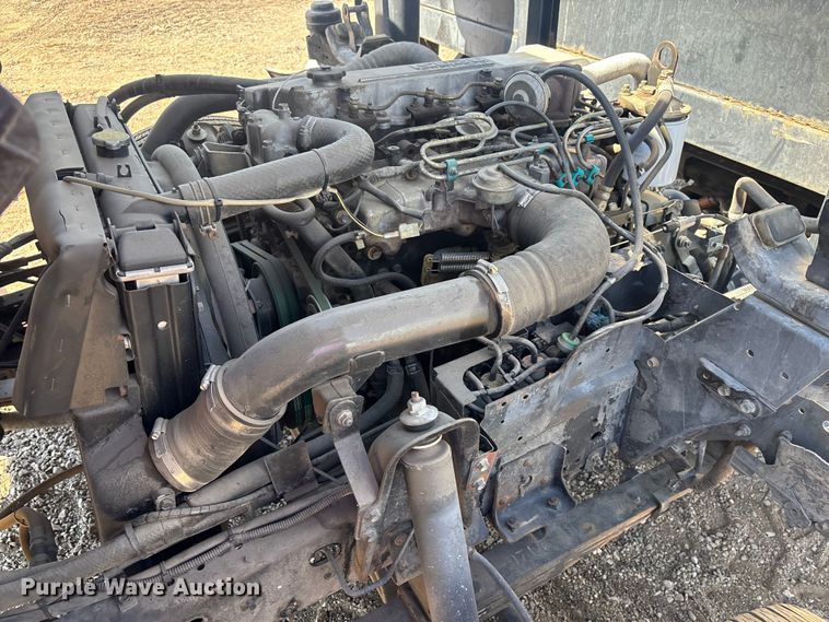 image for item DW1297 1999 Isuzu NPR flatbed truck