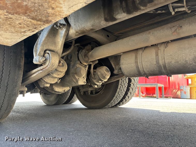 image for item DW1307 2003 Sterling L9500 bucket truck