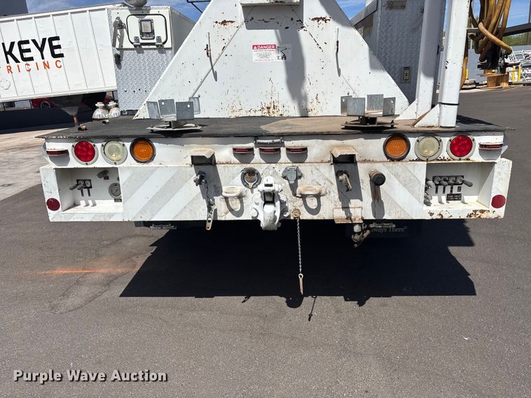 image for item DW1307 2003 Sterling L9500 bucket truck
