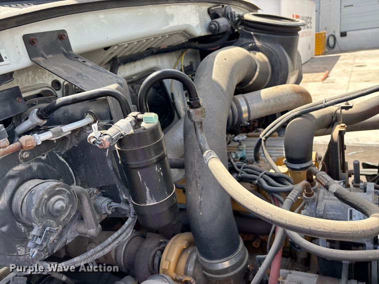 image for item DW1307 2003 Sterling L9500 bucket truck