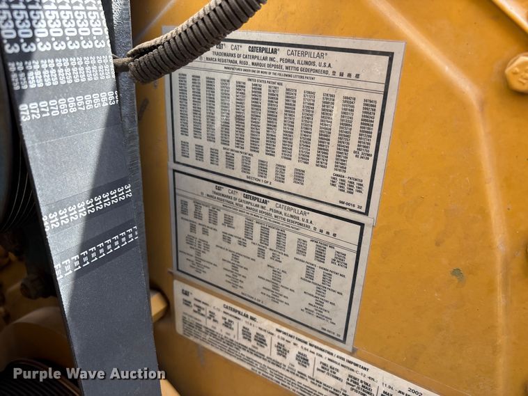 image for item DW1307 2003 Sterling L9500 bucket truck