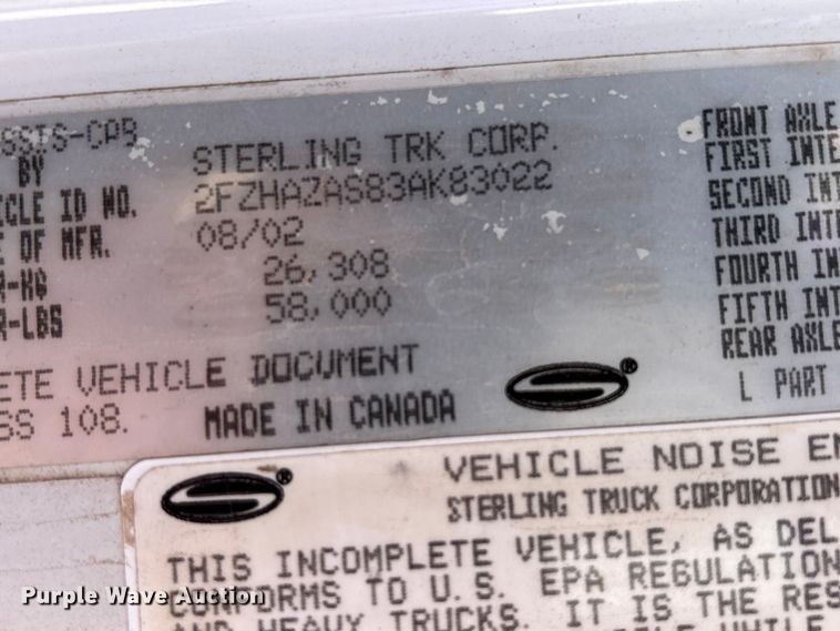 image for item DW1307 2003 Sterling L9500 bucket truck