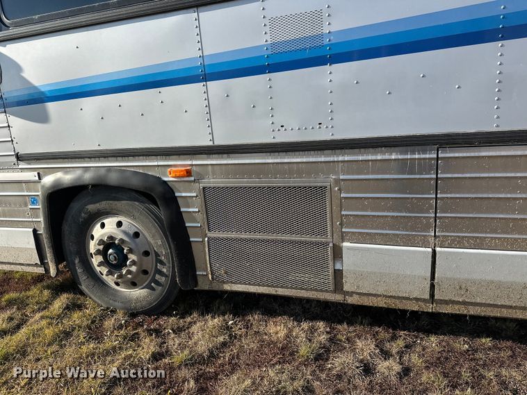 image for item DW4388 1983 MCI MC-9 Intercity coach bus
