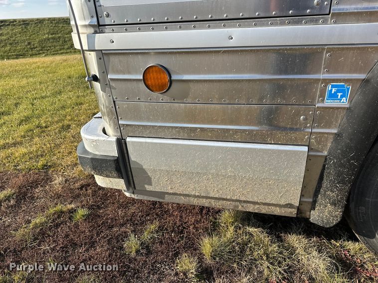 image for item DW4388 1983 MCI MC-9 Intercity coach bus