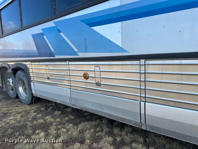 image for item DW4388 1983 MCI MC-9 Intercity coach bus