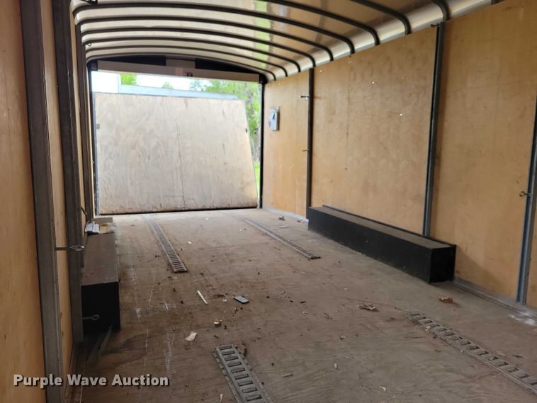 image for item DZ7089 2005 H&H Trailer Co enclosed cargo trailer