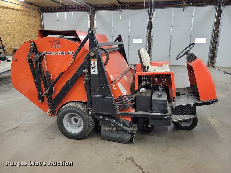 image for item DZ7142 2002 Smithco Sweep Star 60 sweeper