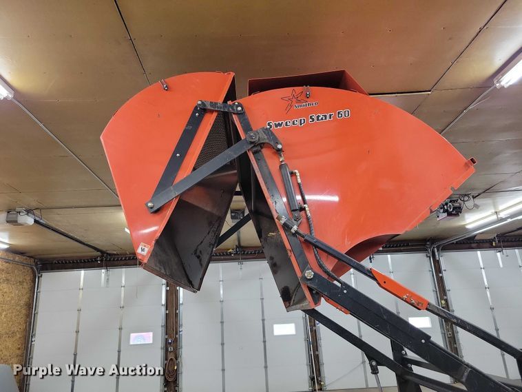 image for item DZ7142 2002 Smithco Sweep Star 60 sweeper