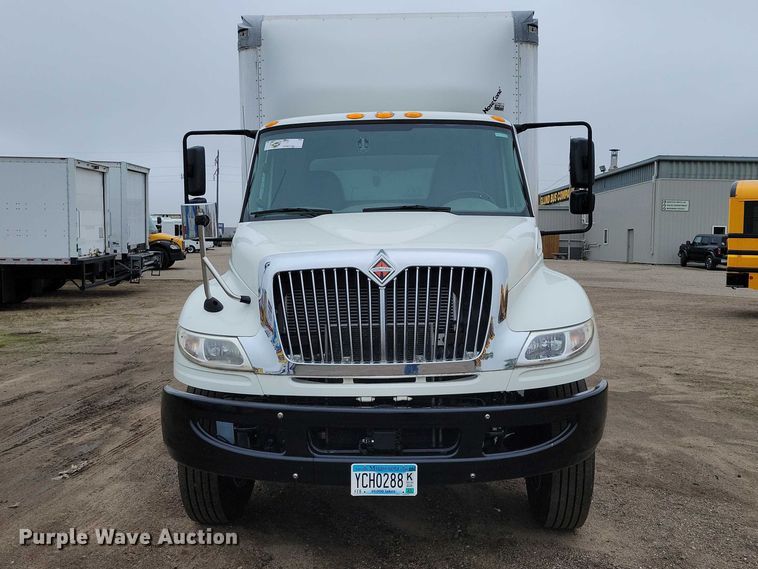 image for item DZ7145 2019 International 4300 box truck