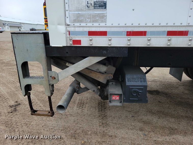 image for item DZ7145 2019 International 4300 box truck