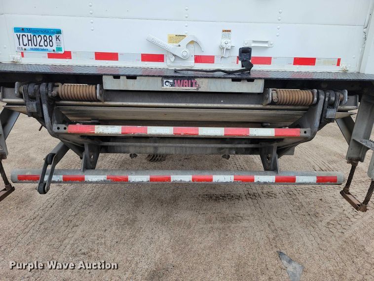 image for item DZ7145 2019 International 4300 box truck