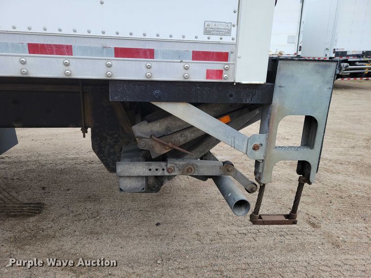 image for item DZ7145 2019 International 4300 box truck